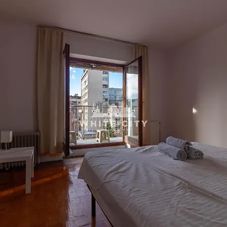 Duplex - White
